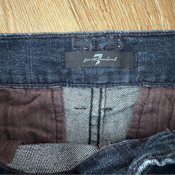 7 For All Mankind Monroe Shorts with Exposed Buttons Medium Wash Denim Sz 27 GUC - Picture 5 of 7